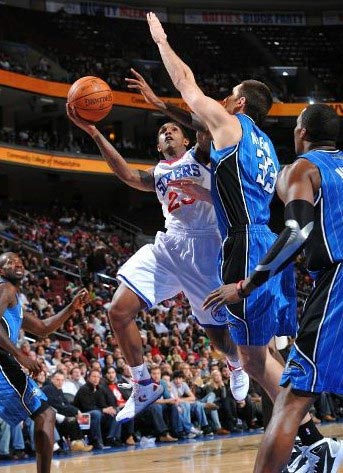 稳健使得比 稳健使得比