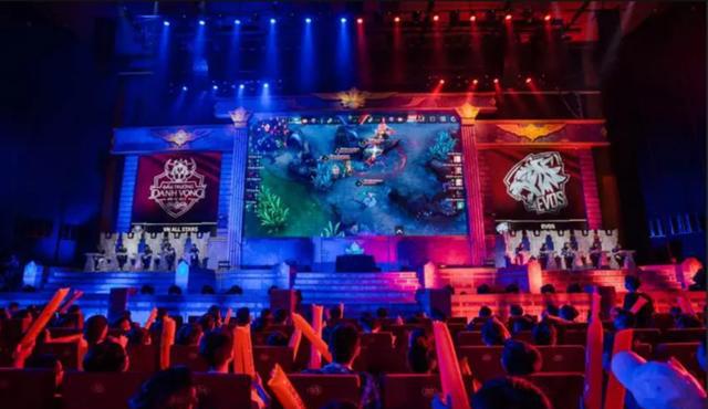 與角色替代 與角色替代